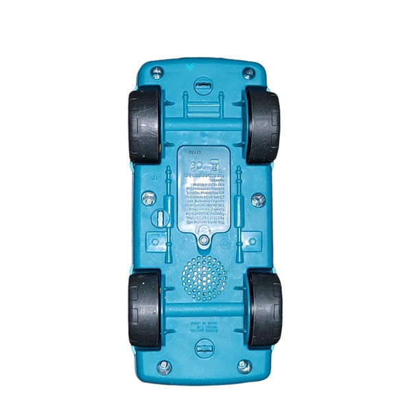 Fisher-Price Little People Serve It Up Food Truck W/ 3 Figures Musical & Sounds - Picture 9 of 11